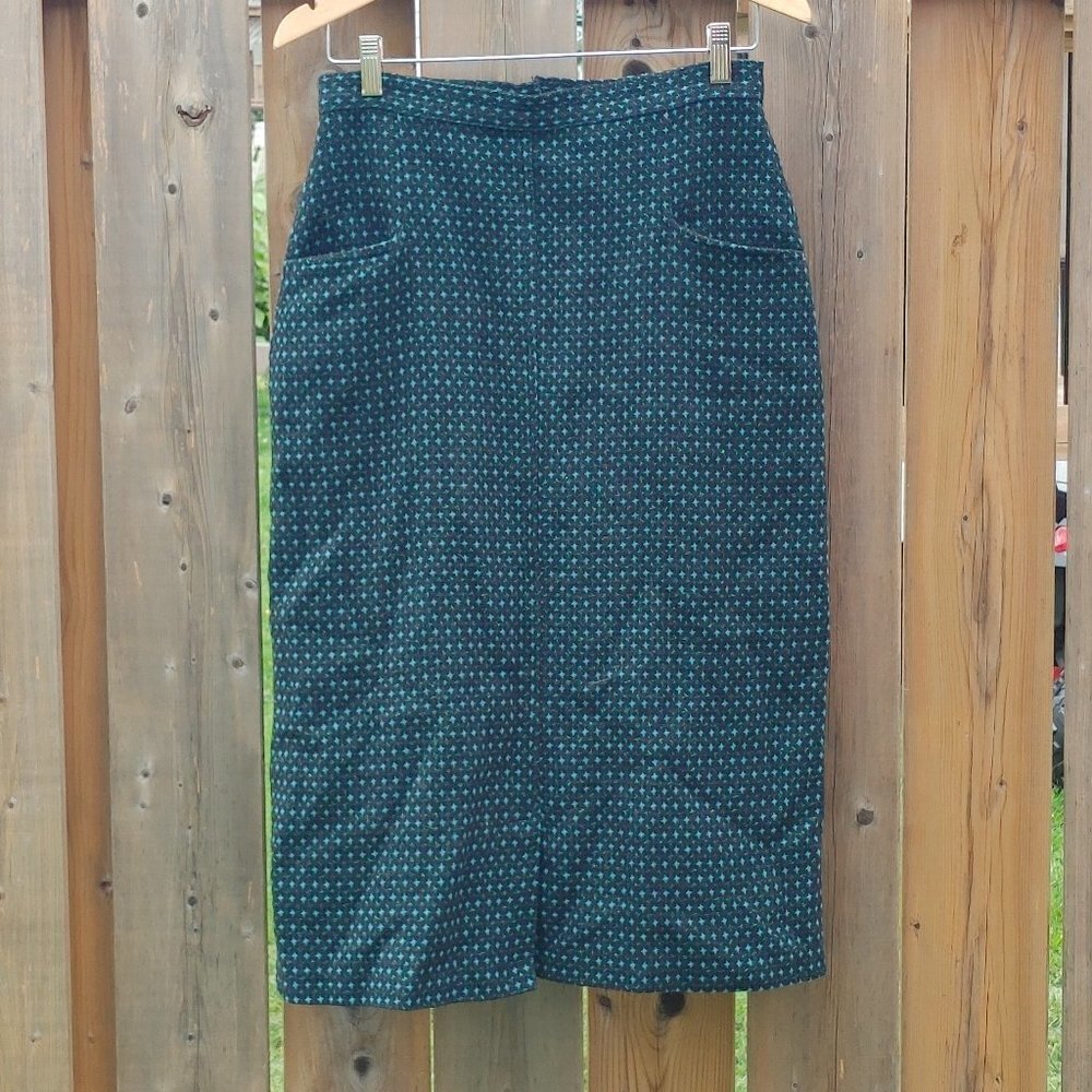 Vintage "Tami" Wool Skirt Women's Vintage Size 11/12 Modern S/M